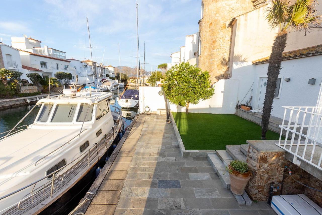 Rnet - Villa Piscina Port Primer Empuriabrava Eksteriør billede
